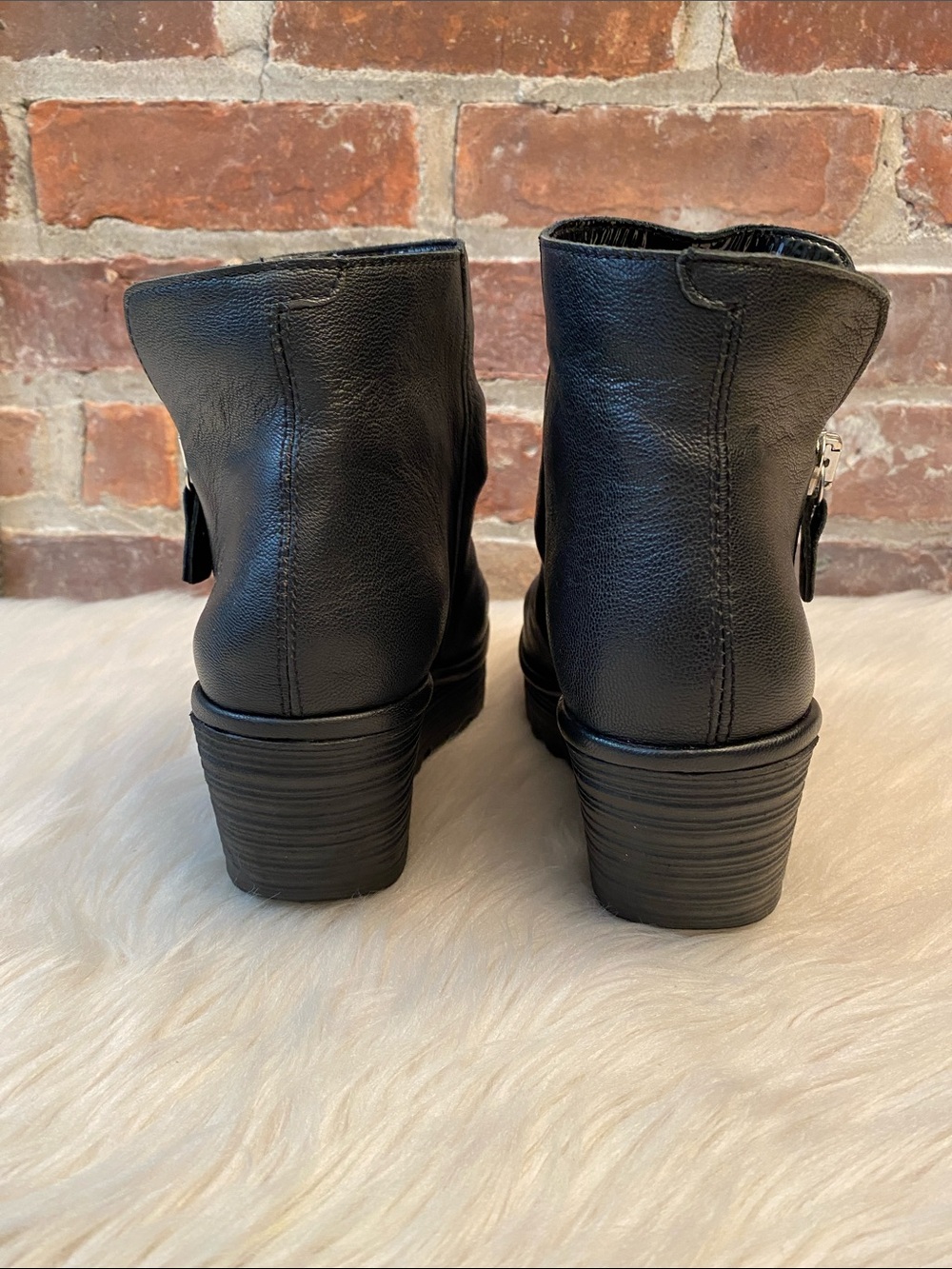 Fly London Yoxi Black Leather Wedge Ankle Booties, Size 38/7-7.5 - Picture 7 of 17